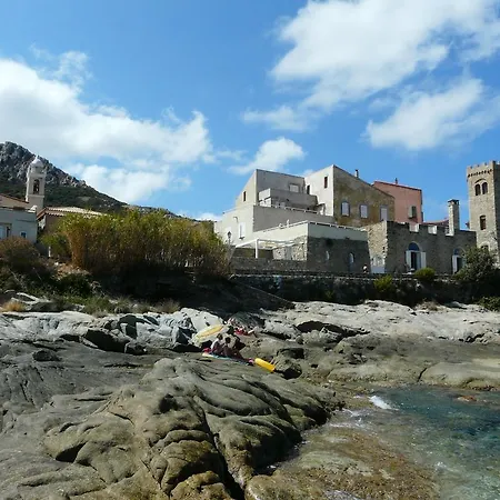 L'esquinade