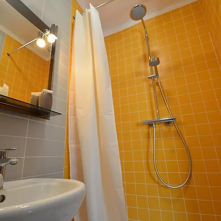 L'esquinade Hotel *