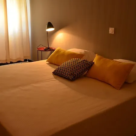 Hotel L'esquinade *